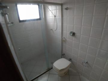 Alugar Apartamento / Padrão em Ribeirão Preto R$ 1.400,00 - Foto 15