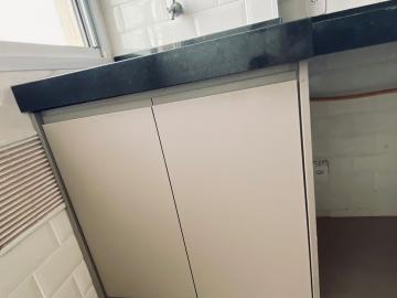 Alugar Apartamento / Padrão em Ribeirão Preto R$ 900,00 - Foto 7