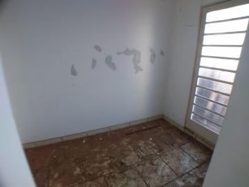 Alugar Casa / Padrão em Ribeirão Preto R$ 2.700,00 - Foto 2