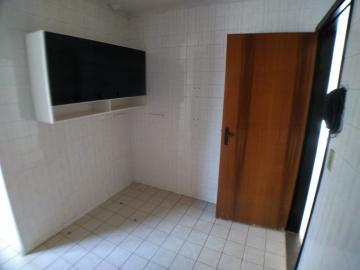 Alugar Apartamento / Padrão em Ribeirão Preto R$ 750,00 - Foto 10