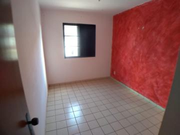 Alugar Apartamento / Padrão em Ribeirão Preto R$ 750,00 - Foto 8