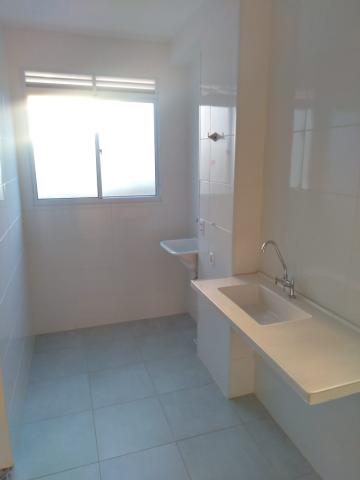 Alugar Apartamento / Padrão em Ribeirão Preto R$ 1.000,00 - Foto 7