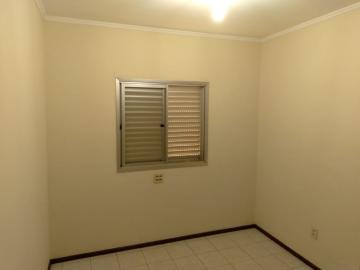 Alugar Apartamento / Padrão em Ribeirão Preto R$ 1.200,00 - Foto 17
