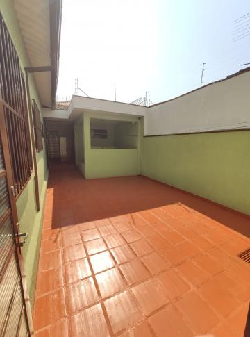 Alugar Casa / Padrão em Ribeirão Preto R$ 1.100,00 - Foto 8