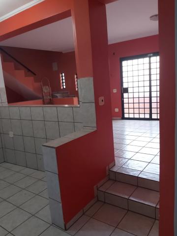 Alugar Casa / Padrão em Ribeirão Preto R$ 1.200,00 - Foto 7