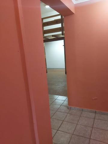 Alugar Casa / Padrão em Ribeirão Preto R$ 1.200,00 - Foto 12