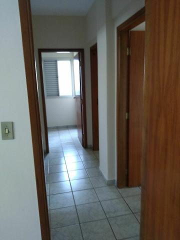 Comprar Apartamentos / Padrão em Ribeirão Preto R$ 190.800,00 - Foto 3