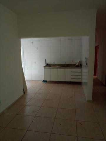 Alugar Apartamento / Padrão em Ribeirão Preto R$ 1.200,00 - Foto 3