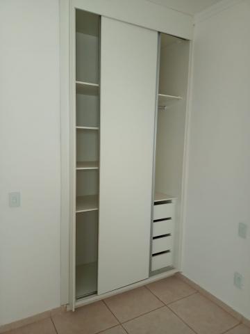 Alugar Apartamento / Padrão em Ribeirão Preto R$ 1.200,00 - Foto 12