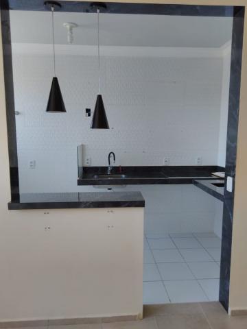 Comprar Apartamento / Padrão em Ribeirão Preto R$ 180.000,00 - Foto 3