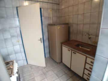 Alugar Apartamento / Kitnet em Ribeirão Preto R$ 750,00 - Foto 5