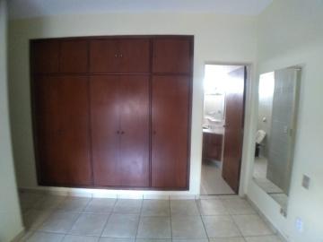 Alugar Apartamento / Padrão em Ribeirão Preto R$ 1.600,00 - Foto 16