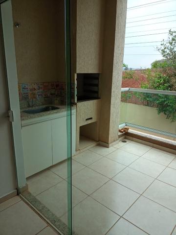 Alugar Apartamento / Padrão em Ribeirão Preto R$ 1.200,00 - Foto 3