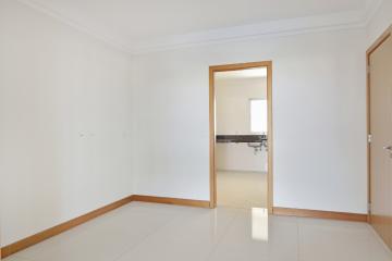 Comprar Apartamento / Padrão em Ribeirão Preto R$ 2.300.000,00 - Foto 6
