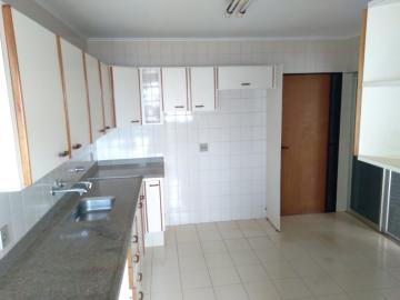 Alugar Apartamento / Padrão em Ribeirão Preto R$ 1.800,00 - Foto 4