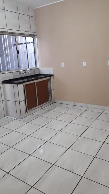 Alugar Casa / Padrão em Pradópolis R$ 1.800,00 - Foto 7