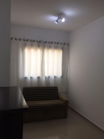 Alugar Apartamento / Padrão em Ribeirão Preto R$ 1.200,00 - Foto 9