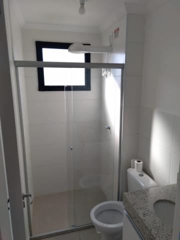 Alugar Apartamento / Padrão em Ribeirão Preto R$ 1.000,00 - Foto 8