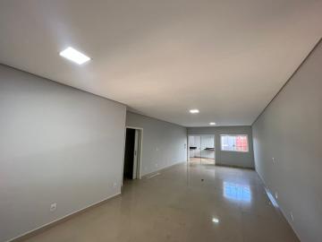 Alugar Casa condomínio / Padrão em Brodowski R$ 2.500,00 - Foto 3