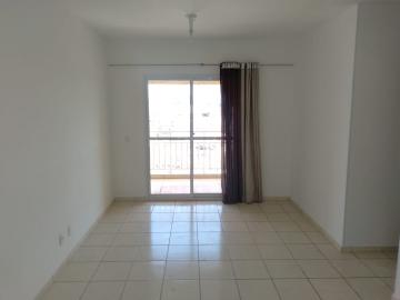 Apartamento / Padrão em Ribeirão Preto Alugar por R$1.500,00