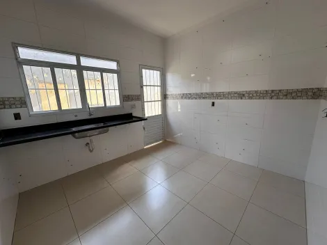 Comprar Casa / Padrão em Ribeirão Preto R$ 460.000,00 - Foto 4