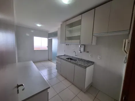 Alugar Apartamento / Padrão em Ribeirão Preto R$ 1.500,00 - Foto 3