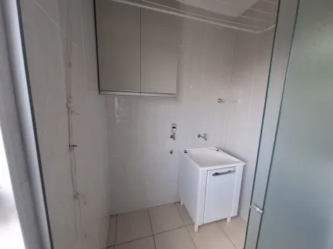 Alugar Apartamento / Padrão em Ribeirão Preto R$ 1.500,00 - Foto 4