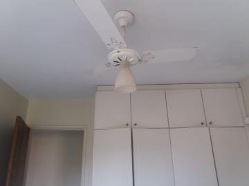 Alugar Apartamento / Padrão em Ribeirão Preto R$ 900,00 - Foto 5