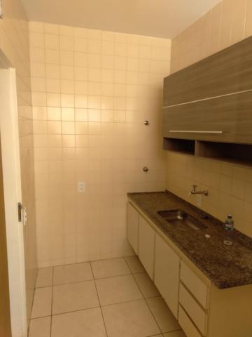 Alugar Apartamentos / Padrão em Ribeirão Preto R$ 550,00 - Foto 5