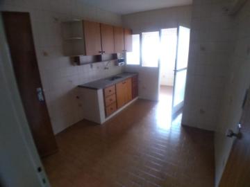 Alugar Apartamentos / Padrão em Ribeirão Preto R$ 1.300,00 - Foto 4