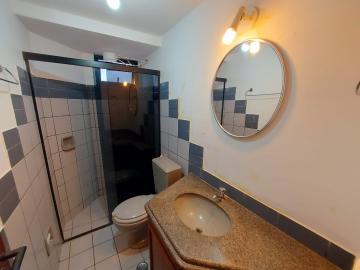 Alugar Apartamento / Padrão em Ribeirão Preto R$ 1.650,00 - Foto 5