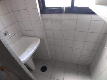 Alugar Apartamento / Padrão em Ribeirão Preto R$ 1.000,00 - Foto 7