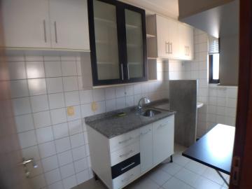 Alugar Apartamento / Padrão em Ribeirão Preto R$ 1.000,00 - Foto 5