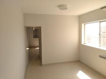 Apartamento / Padrão em Ribeirão Preto Alugar por R$800,00