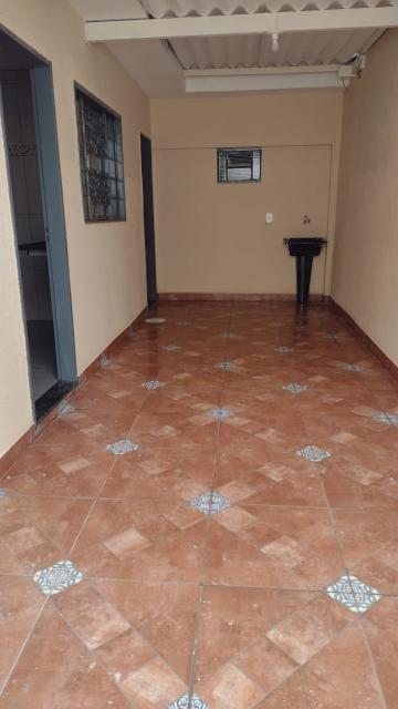 Alugar Casa / Padrão em Ribeirão Preto R$ 850,00 - Foto 7