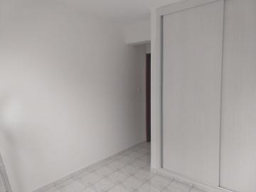 Alugar Apartamento / Padrão em Ribeirão Preto R$ 1.000,00 - Foto 7