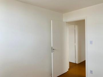 Alugar Apartamento / Padrão em Ribeirão Preto R$ 1.200,00 - Foto 9