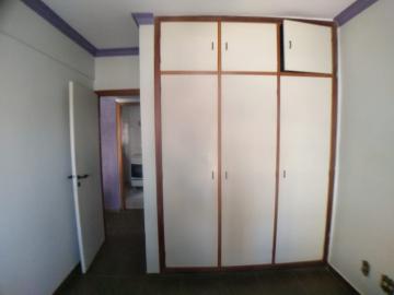 Alugar Apartamento / Padrão em Ribeirão Preto R$ 1.000,00 - Foto 8