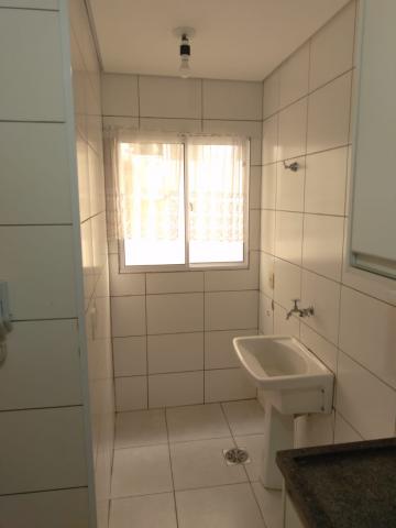 Alugar Apartamento / Padrão em Ribeirão Preto R$ 1.100,00 - Foto 5