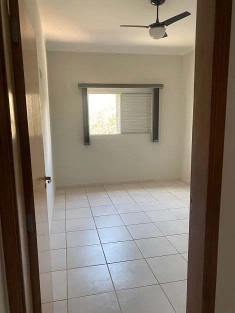 Alugar Casa condomínio / Padrão em Ribeirão Preto R$ 1.300,00 - Foto 16