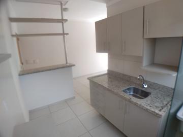 Alugar Apartamento / Padrão em Ribeirão Preto R$ 1.100,00 - Foto 4