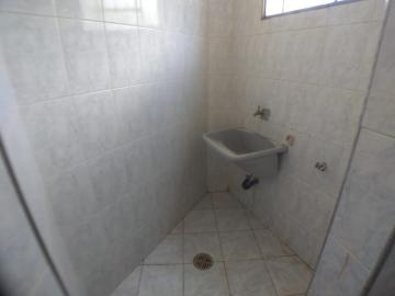 Alugar Apartamento / Padrão em Ribeirão Preto R$ 600,00 - Foto 5