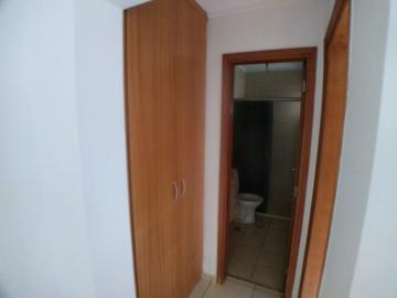 Alugar Apartamentos / Padrão em Ribeirão Preto R$ 1.000,00 - Foto 7