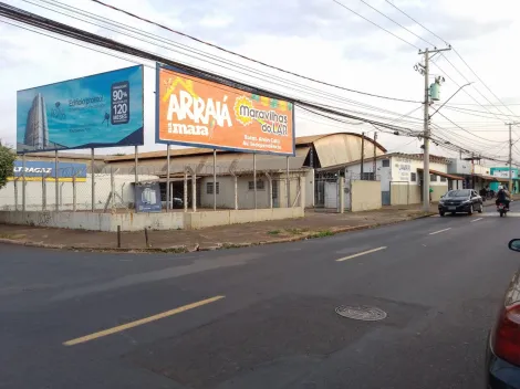 Comercial padrão / Galpão - Armazém em Ribeirão Preto 