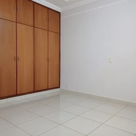 Alugar Casa / Padrão em Ribeirão Preto R$ 3.000,00 - Foto 19