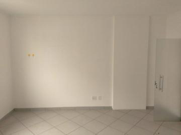 Alugar Comercial condomínio / Sala comercial em Ribeirão Preto R$ 800,00 - Foto 2