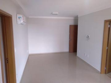 Alugar Apartamento / Padrão em Ribeirão Preto R$ 4.100,00 - Foto 3