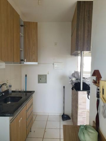 Comprar Apartamentos / Padrão em Ribeirão Preto R$ 196.000,00 - Foto 3