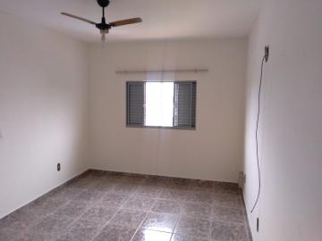 Alugar Casa / Padrão em Ribeirão Preto R$ 2.500,00 - Foto 3