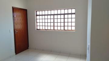 Alugar Apartamento / Padrão em Ribeirão Preto R$ 780,00 - Foto 2